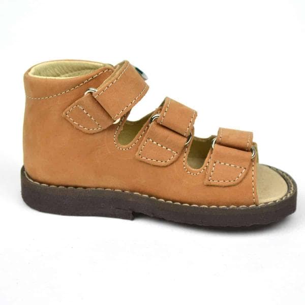 3079 barna tépőzáras fiú szandál belülről őzbarna 3079 barna tépőzáras fiú szandál belülről őzbarna
