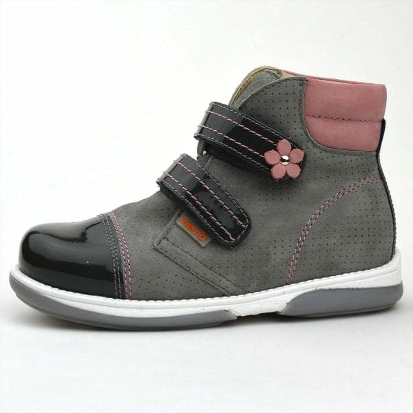 Alex szürke kislány cipő rózsaszín virággal.jpg Alex szürke kislány cipő rózsaszín virággal