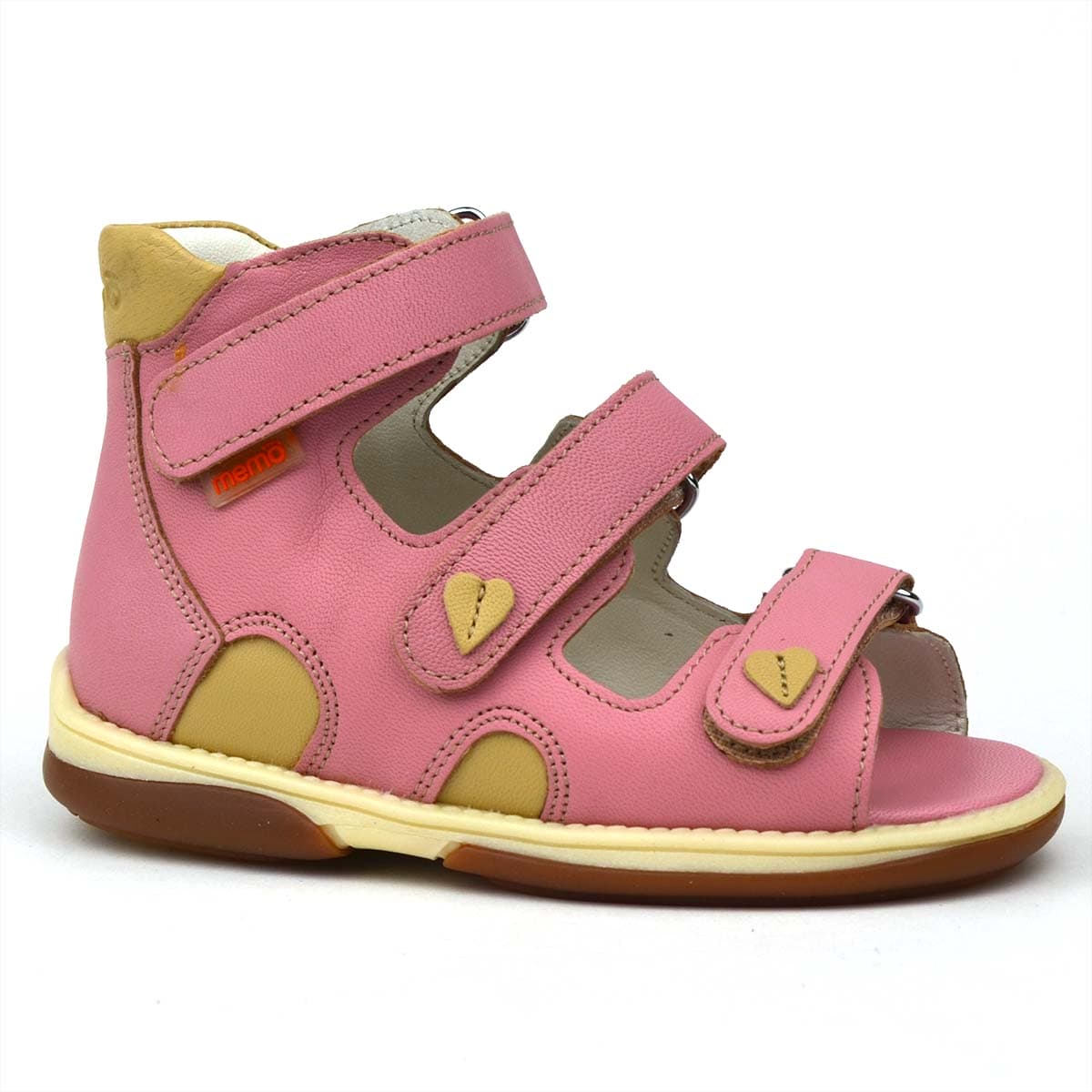 Atena rózsaszín kislányszandál szívecskékkel a tépőzáron