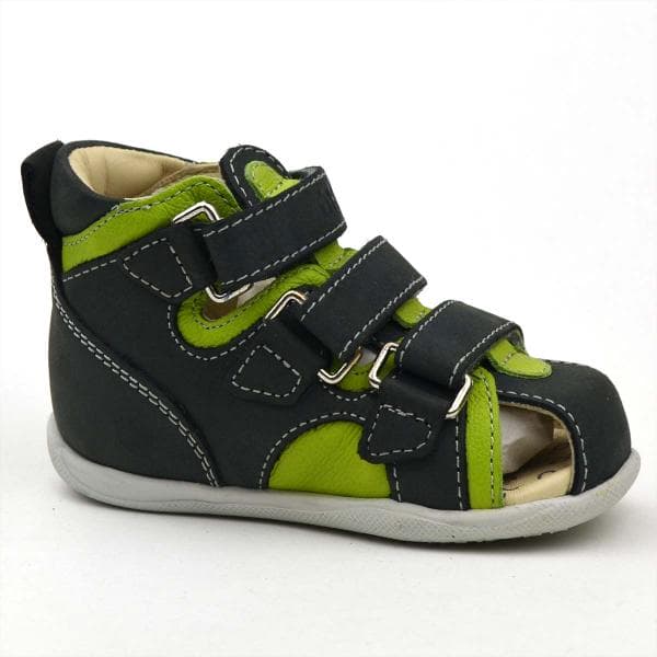 Bambi fiú szandálcipő sötétzöld színben belső oldalról Bambi fiú szandálcipő sötétzöld színben belső oldalról