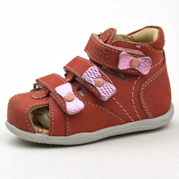Bambi kislány szandálcipő bordó színben Bambi kislány szandálcipő bordó színben