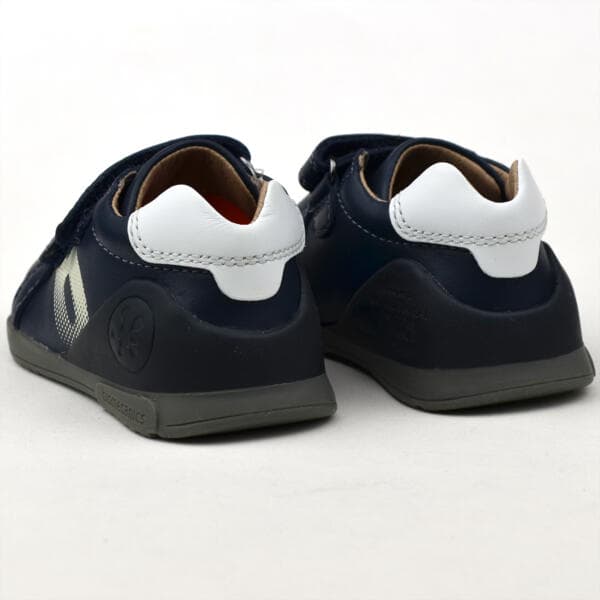 Első lépés cipő 251122 - sötétkék babacipő párban, hátulról