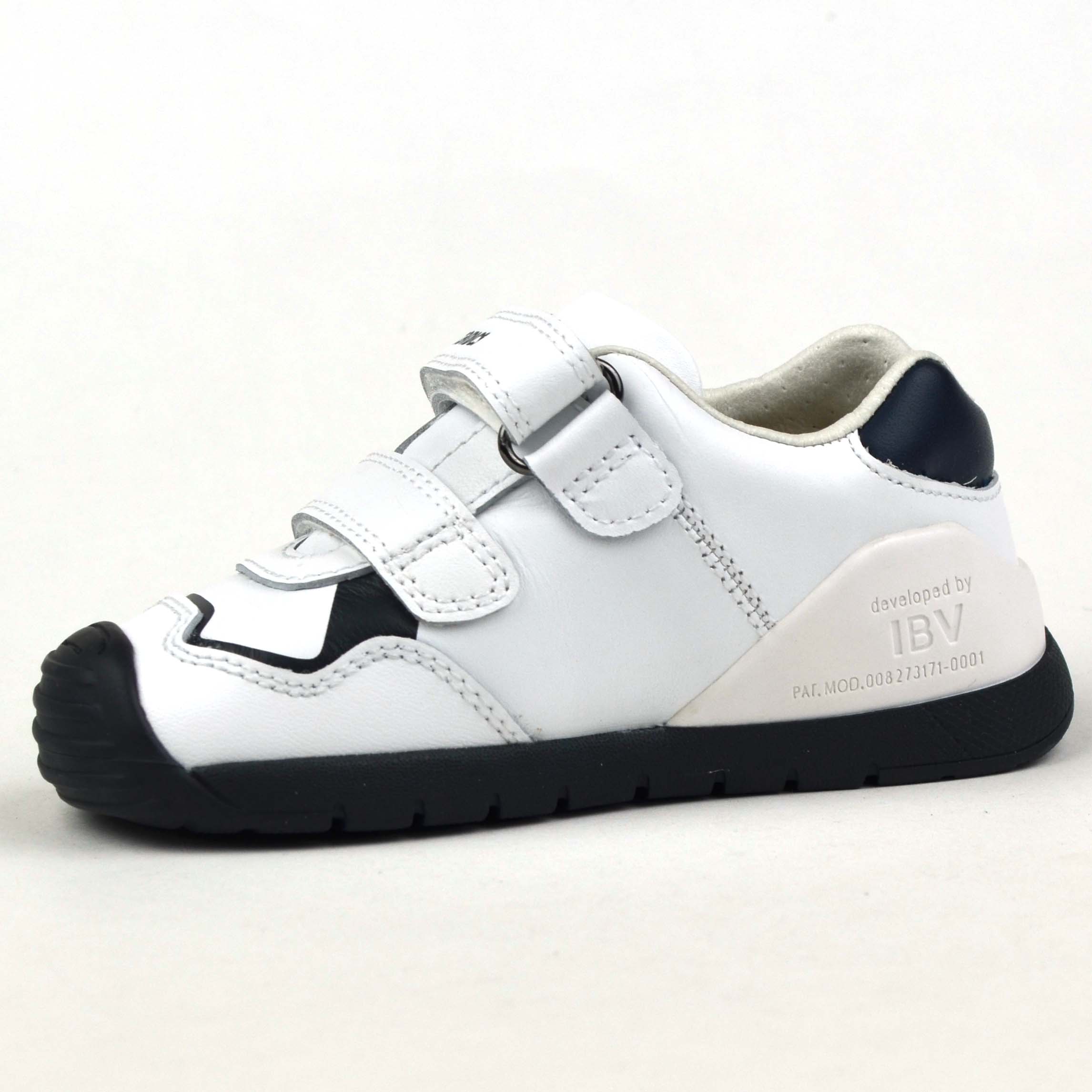 Fehér sneaker babacipő fiúknak - belső oldal