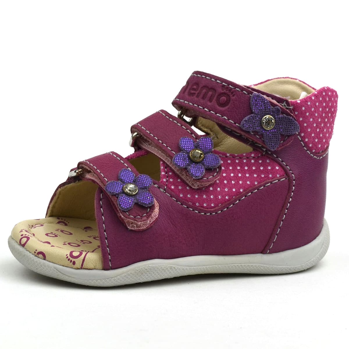 Doris első lépés kislányszandál bordó színű, lila virágokkal Doris első lépés kislányszandál bordó színű, lila virágokkal