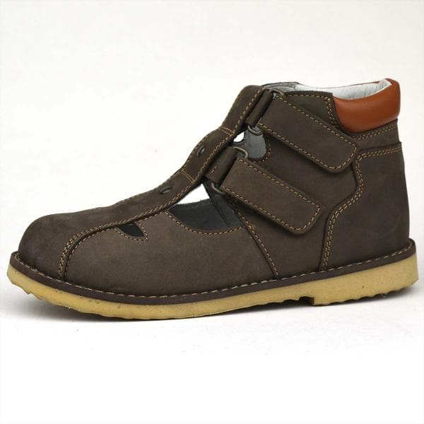 Flo-801 fiú szandálcipő sötétbarna színben, világos gallérral Flo-801 fiú szandálcipő sötétbarna színben, világos gallérral