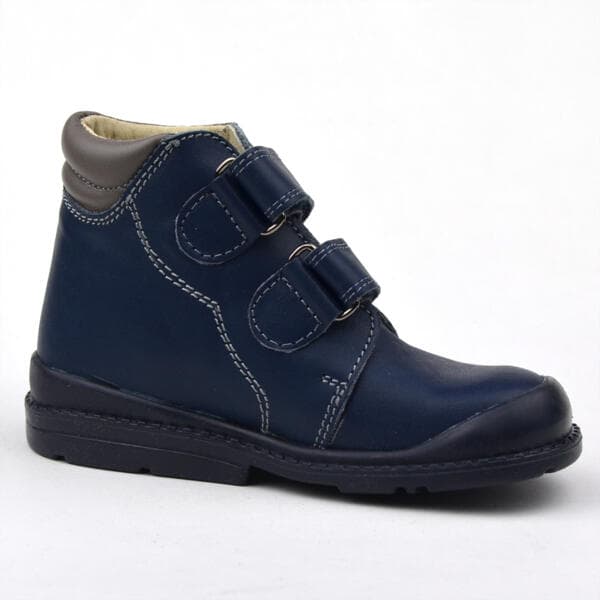Flo-810 fiú zárt cipő - kék színben, vasmacskával a belső oldalról