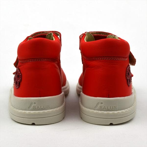 Flo-911 lányszandál piros-drapp színben, katica mintával - párban, hátulról Flo-911 lányszandál piros-drapp színben, katica mintával - párban, hátulról