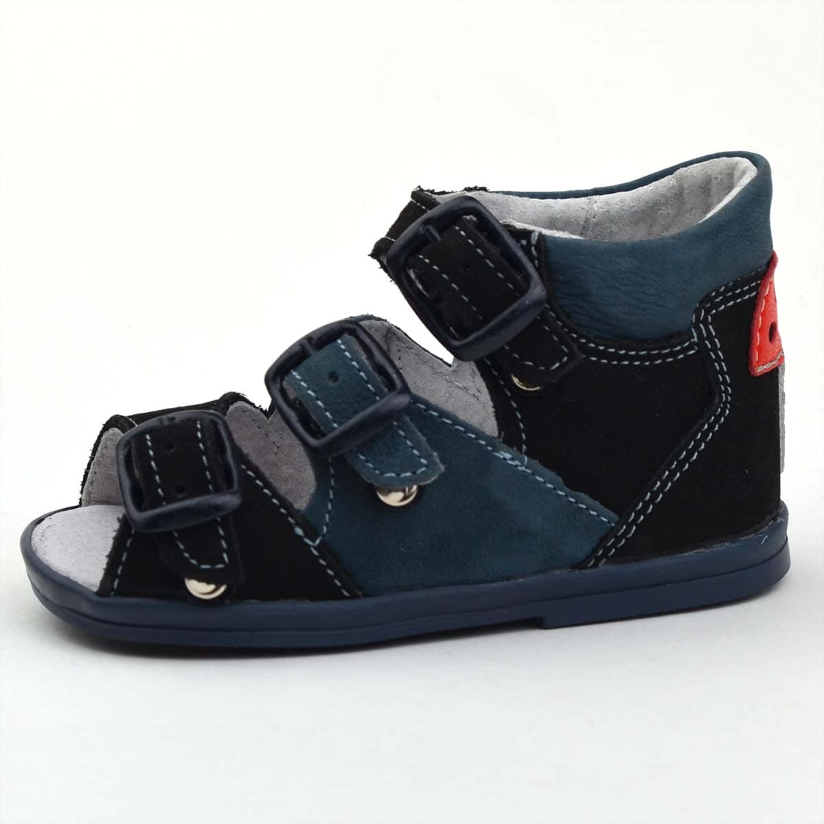 K11 fiú babaszandál kék színben, gombás K11 fiú babaszandál kék színben, gombás