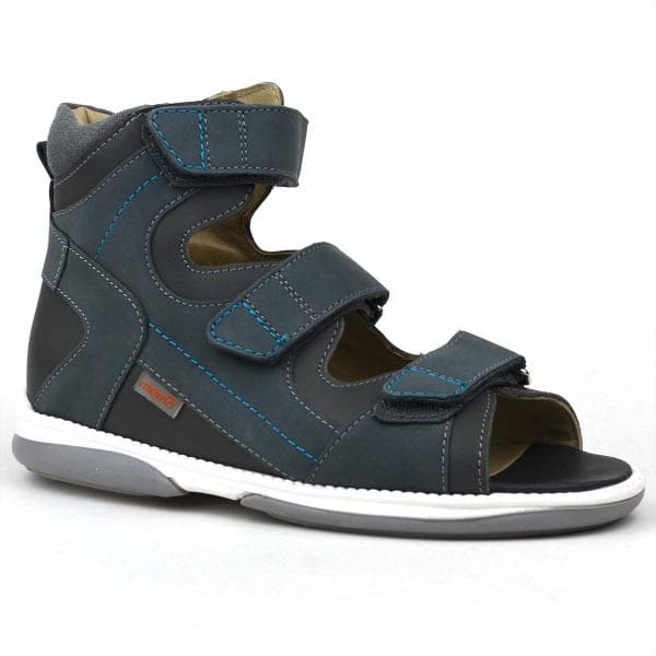 Lukas fiúszandál szürke színben, nagy méretben Lukas fiúszandál szürke színben, nagy méretben