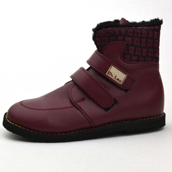 Magasszárú dr Leo bélelt cipő kislányoknak bordó színben Magasszárú dr Leo bélelt cipő kislányoknak bordó színben