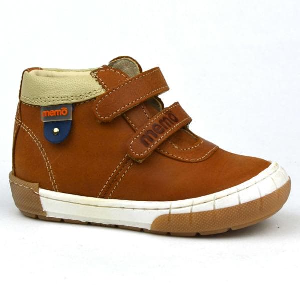 Memo Alvin első lépés cipő, barna színben Alvin Memo babacipő, barna színben
