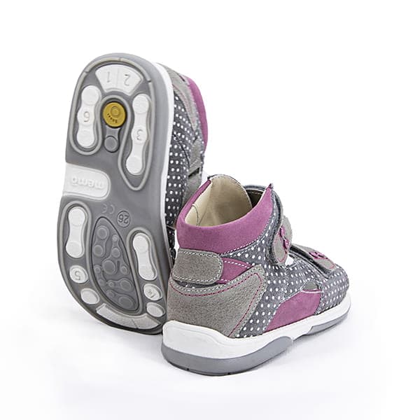 Monaco kislány szandál szürke színben, közepes szármagassággal, párban, hátulról