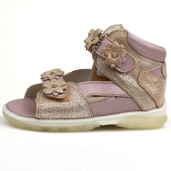 Monaco arany kislány szandál virág díszítéssel Monaco arany kislány szandál virág díszítéssel