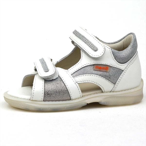 Olivia fehér kislányszandál - Memo Olivia fehér kislányszandál - Memo