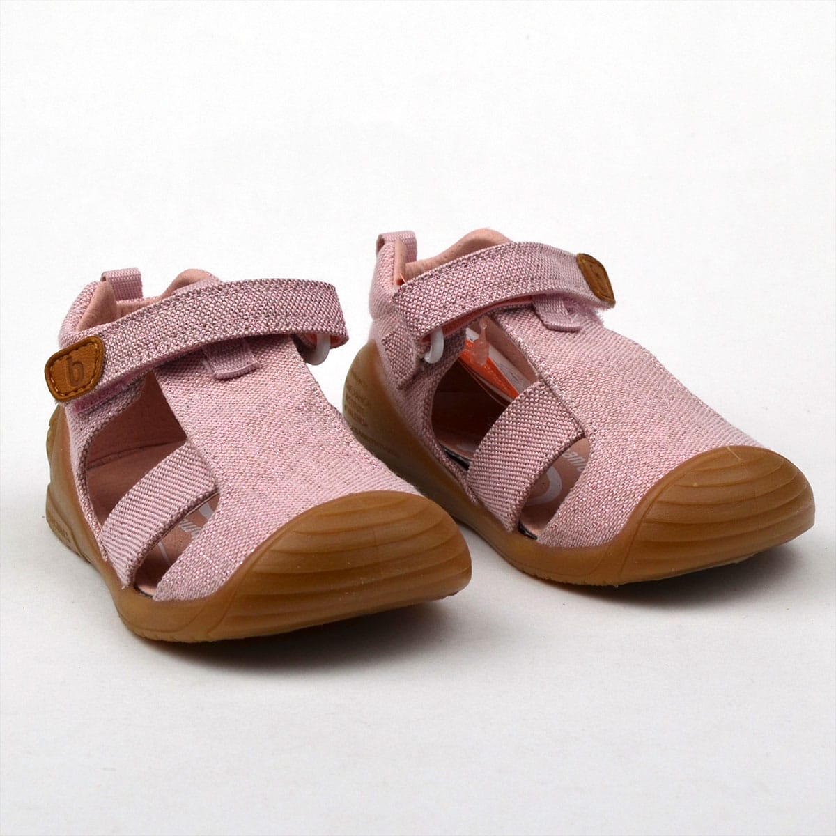 Biomecanics rózsaszín baba szandálcipő párban oldalról Biomecanics rózsaszín baba szandálcipő párban oldalról