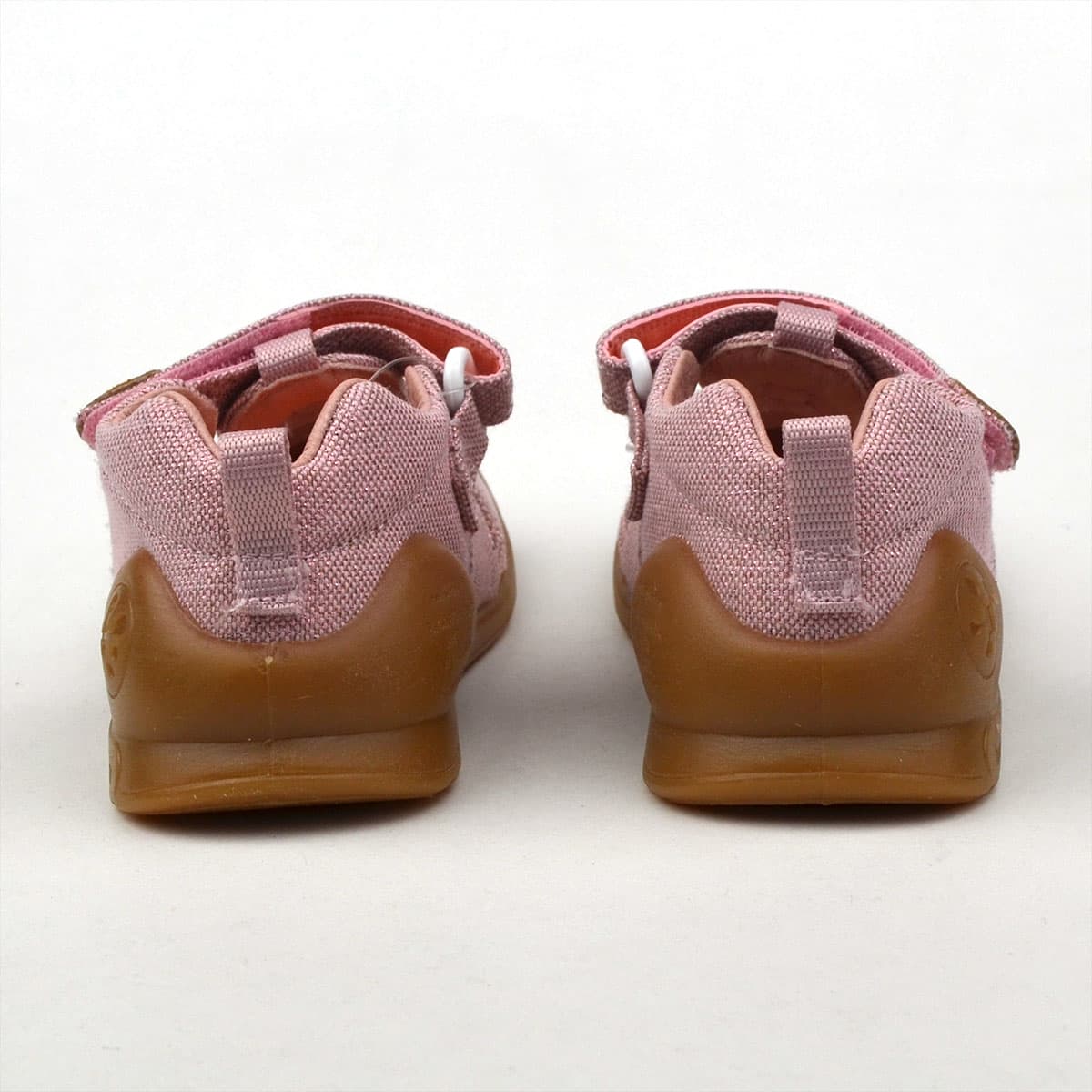 Biomecanics rózsaszín baba szandálcipő párban hátulról Biomecanics rózsaszín baba szandálcipő párban hátulról