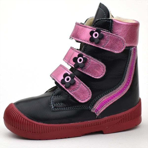 S20_Maus_belet_cipo_fekete-rozsa_3tepozarral2_211111.jpg S27 Maus bélelt cipő lányoknak