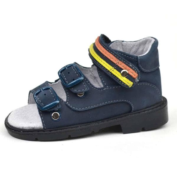 SZ4 fiúszandál sötétkék , színes csíkokkal a tépőzáron SZ4 fiúszandál sötétkék , színes csíkokkal a tépőzáron