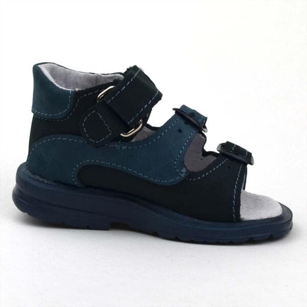 SZ4 fiúszandál 2xsötétkék , focilabdával - belső oldalról