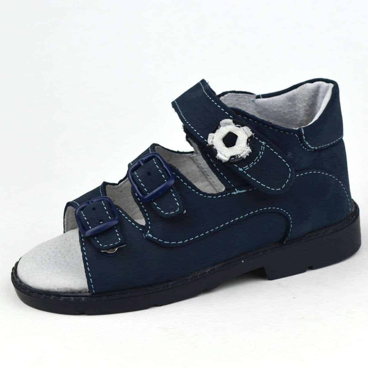 SZ4 fiúszandál sötétkék , focilabdával a tépőzáron