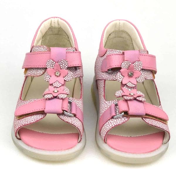 Verona supinált Memo szandál díszítő betéttel elölről Verona supinált Memo szandál díszítő betéttel elölről