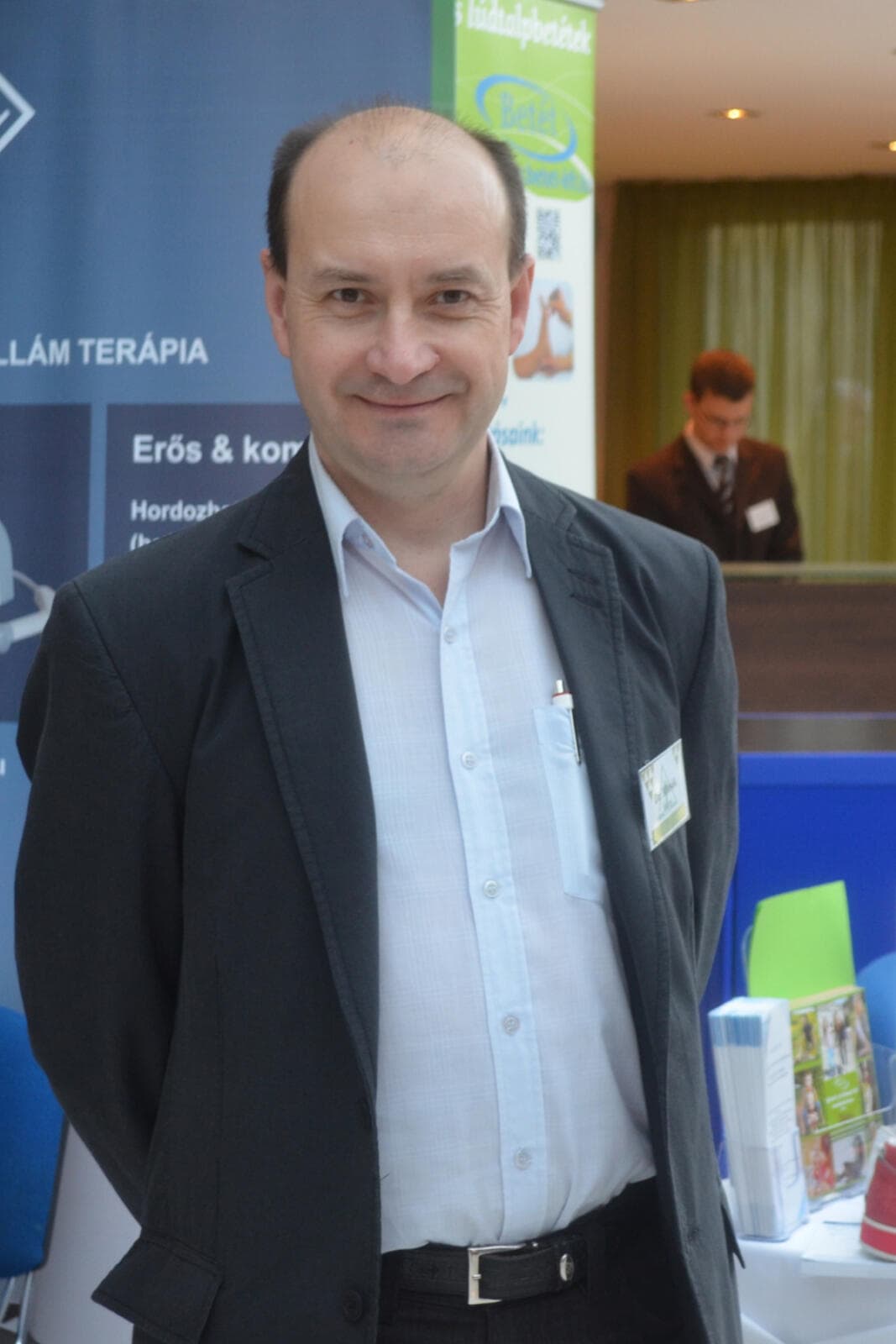 dr Mizsak Lajos kongresszus | Hétmérföldes Supinált Gyerekcipő Webáruház Dr. Mizsák Lajos ortopéd szakorvos, a Gyermekcipo.eu szakmai alapítója